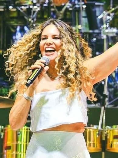 Marcia Freire